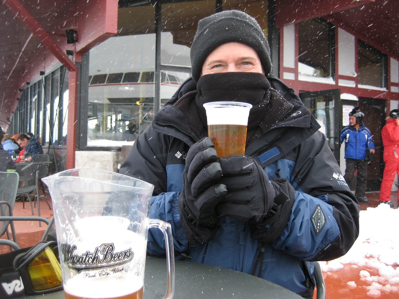 2008 02-Park City Ski Trip Beer Break.jpg